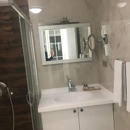 Wien Star Hotel, Adults Only فندق 3*